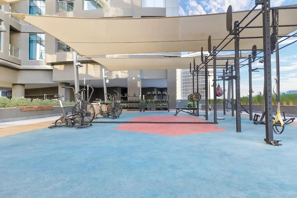Waves - Stylish 13Th-Floor Studio With Top-Notch Amenities Dubai