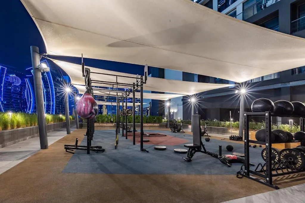 Waves - Stylish 13Th-Floor Studio With Top-Notch Amenities Dubai