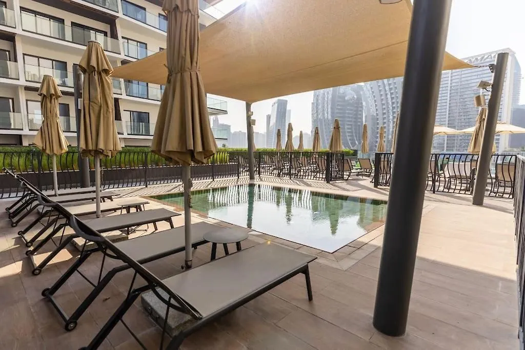 Waves - Stylish 13Th-Floor Studio With Top-Notch Amenities Dubai United Arab Emirates