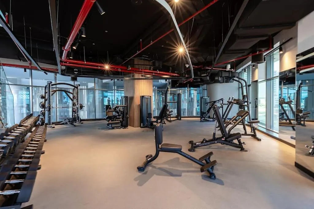 Waves - Stylish 13Th-Floor Studio With Top-Notch Amenities Dubai